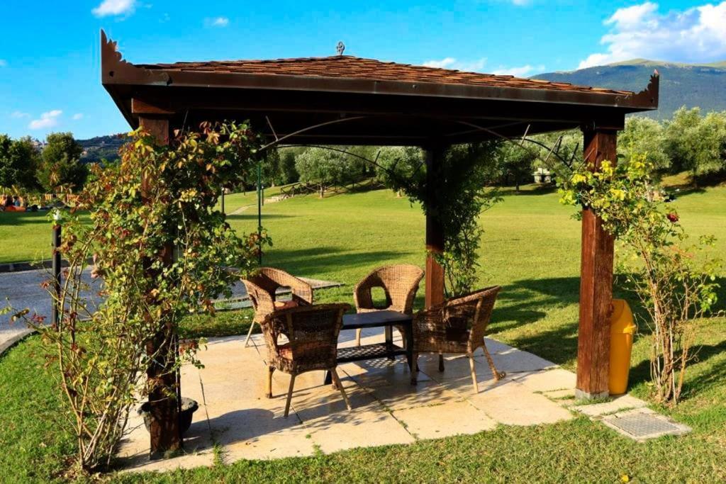 Agriturismo Il Casale Di Monica Rivotorto Bagian luar foto