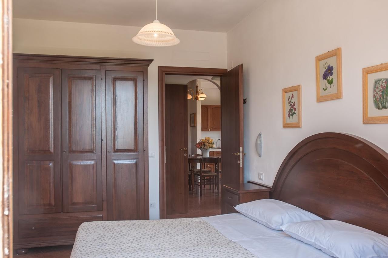 Agriturismo Il Casale Di Monica Rivotorto Bagian luar foto